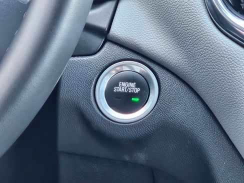 Used 2024 Chevrolet Equinox LT image 14