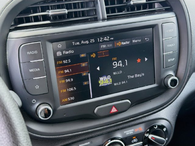 Used 2024 Kia Soul LX w/ Option Group 015 FWD image 14