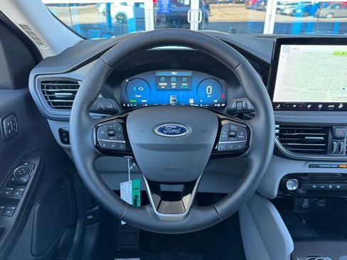 New 2025 Ford Escape SE w/ PHEV Premium Package image 6