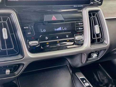 Used 2022 Kia Sorento X-Line EX AWD/4WD image 16
