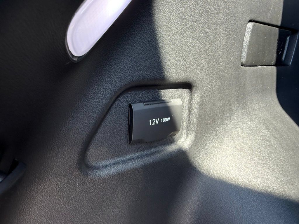 New 2025 Hyundai Tucson SE FWD image 13
