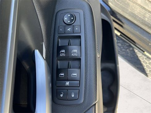 Used 2019 RAM 1500 Big Horn image 13