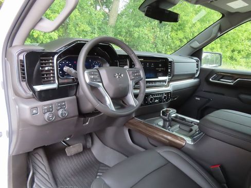 New 2026 Chevrolet Silverado 1500 LT Trail Boss w/ LT Trail Boss Premium Package image 25