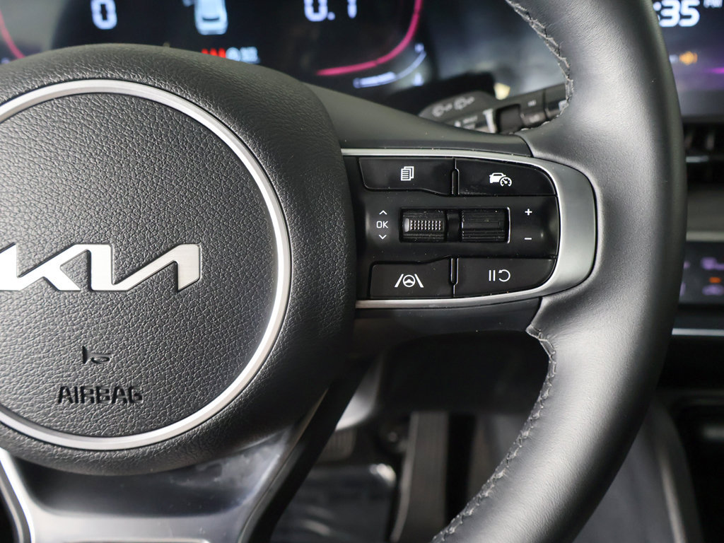Used 2025 Kia Sportage X-Line AWD/4WD image 39