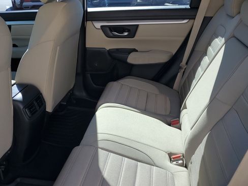 Used 2020 Honda CR-V LX image 7