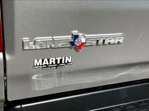 Used 2021 RAM 1500 Lone Star image 8