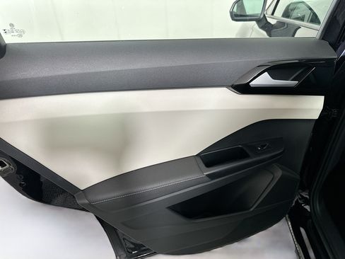 Used 2025 Volkswagen Taos S FWD image 25