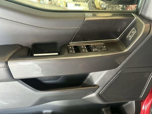 Used 2022 Ford F150 XLT w/ Equipment Group 302A High image 19