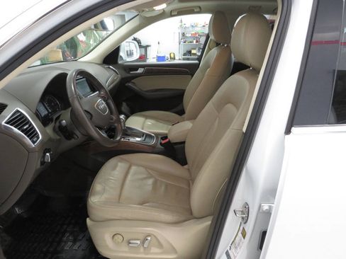 Used 2013 Audi Q5 2.0T Premium AWD/4WD image 14