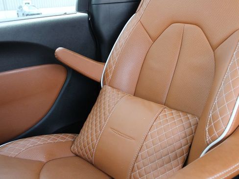 Used 2026 Chrysler Pacifica Pinnacle FWD image 24