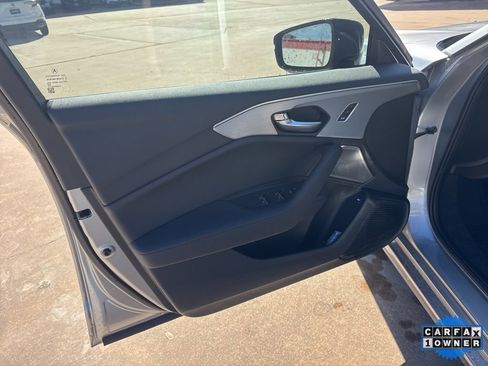 Certified 2025 Acura TLX w/ Technology Package image 10