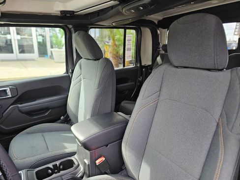 New 2026 Jeep Gladiator Sport image 20