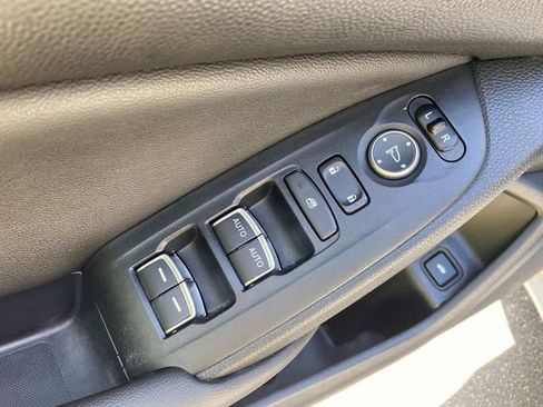 Used 2022 Honda Accord Sport image 13