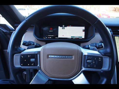 Used 2023 Land Rover Discovery HSE R-Dynamic image 22