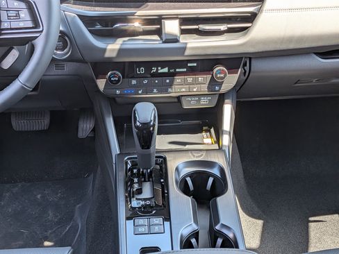 New 2026 Subaru Outback Touring XT AWD/4WD image 16
