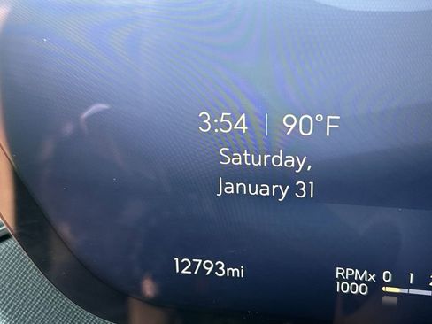 Used 2025 Buick Enclave Preferred image 12