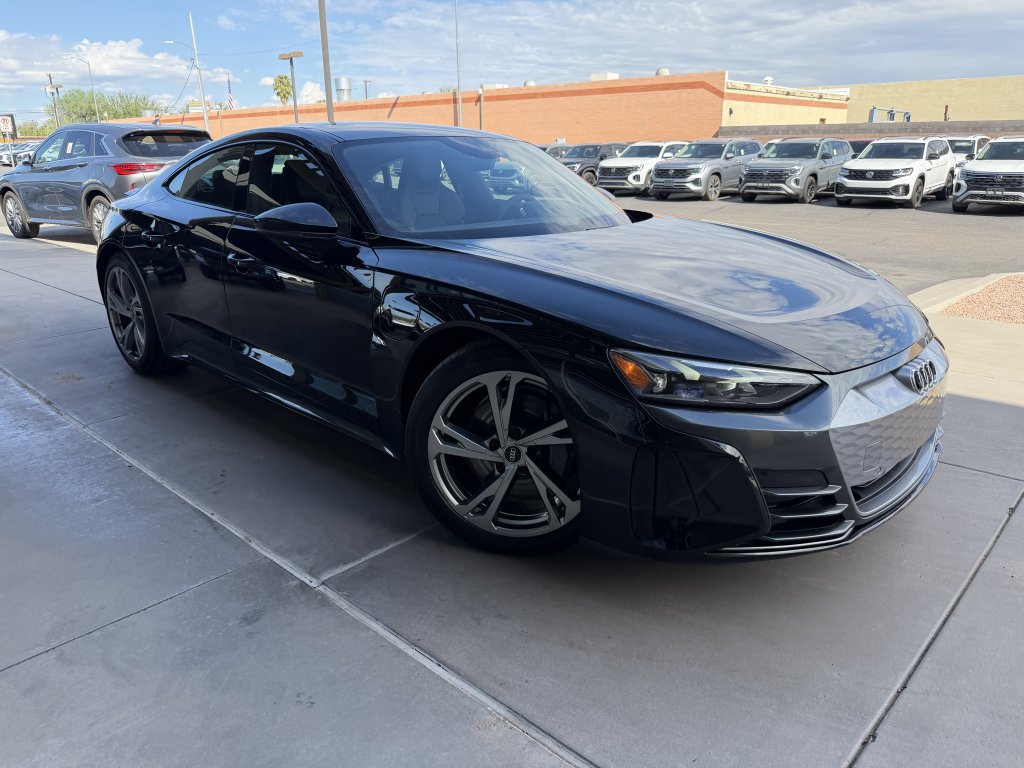 Used 2022 Audi e-tron GT Premium Plus AWD/4WD image 6