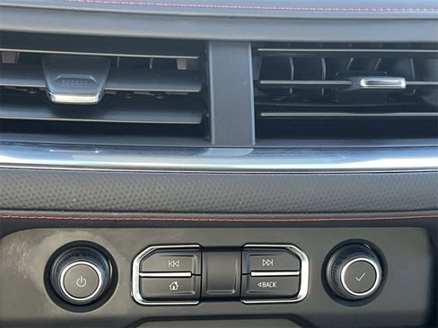 Used 2024 Chevrolet Suburban RST w/ Luxury Package image 26