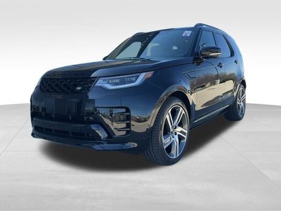 New 2024 Land Rover Discovery Dynamic SE