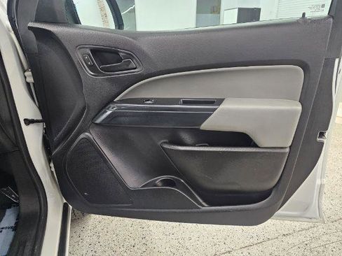 Used 2018 Chevrolet Colorado W/T w/ WT Convenience Package image 25