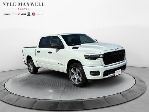 New 2026 RAM 1500 Express image 2