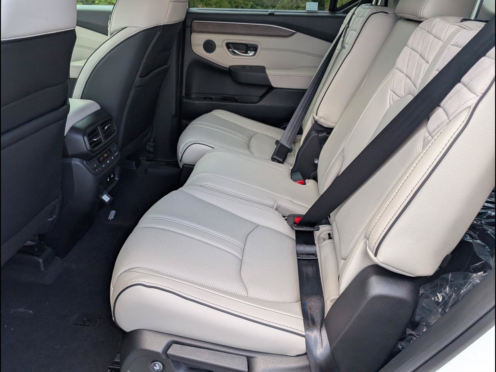 New 2026 Honda Pilot Elite image 12