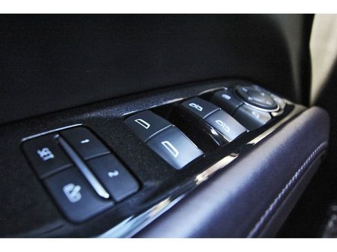 Used 2023 Cadillac Escalade Sport Platinum image 21