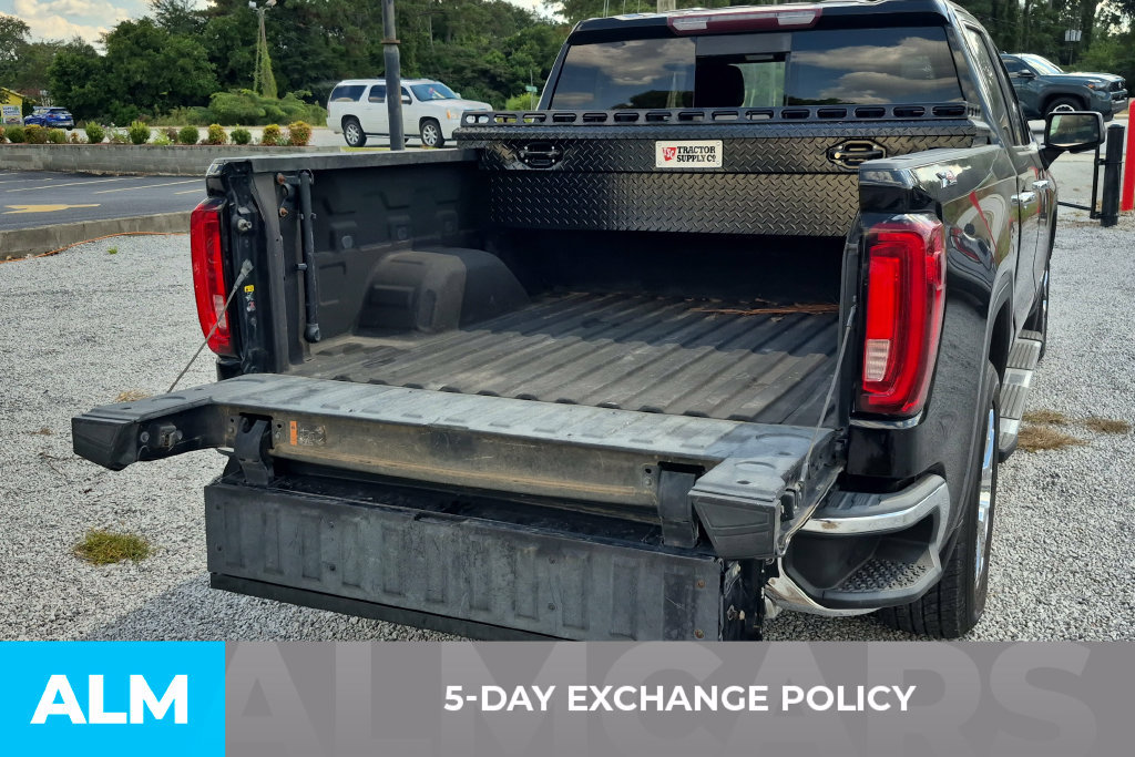 Used 2019 GMC Sierra 1500 SLT w/ SLT Premium Plus Package AWD/4WD image 3