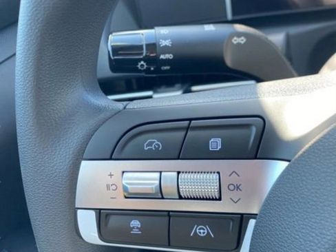 New 2026 Hyundai Tucson SE FWD image 17