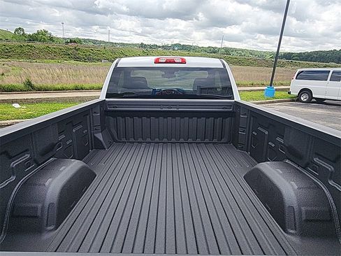 New 2025 Chevrolet Silverado 1500 W/T w/ WT Value Package image 8