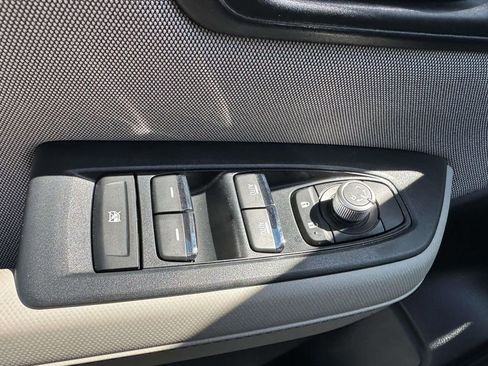 Certified 2025 Subaru Forester Premium AWD/4WD image 32