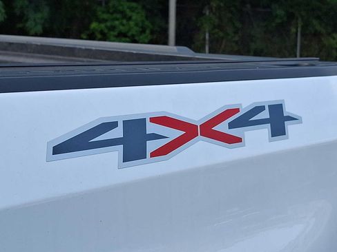 Used 2023 Chevrolet Silverado 1500 Custom AWD/4WD image 31