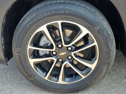 Used 2024 Chevrolet TrailBlazer LT FWD image 17