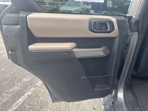 Used 2023 Ford Bronco Wildtrak AWD/4WD image 33