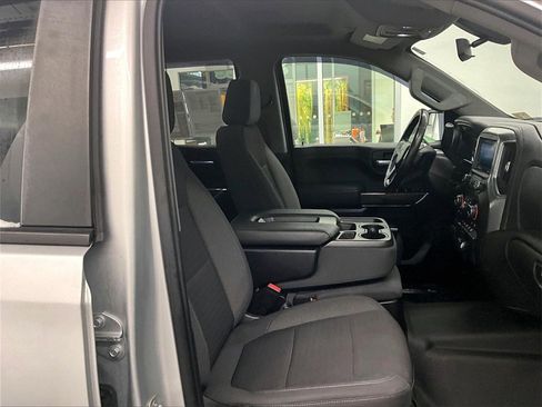 Used 2021 Chevrolet Silverado 1500 RST image 11