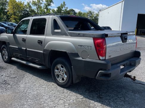 Used 2006 Chevrolet Avalanche LS image 6
