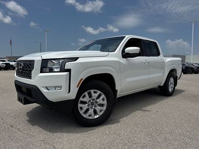 Used 2024 Nissan Frontier SV w/ SV Convenience Package
