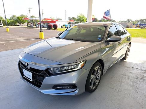 Used 2018 Honda Accord EX-L image 3