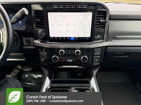 Certified 2024 Ford F350 Platinum w/ Tremor Off-Road Package image 32