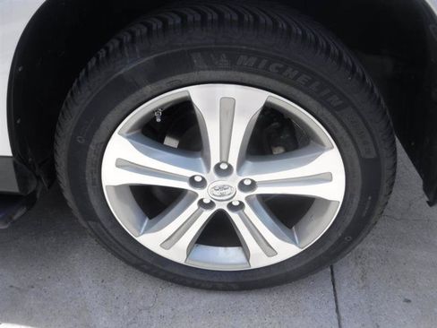 Used 2013 Toyota Highlander Limited FWD image 17