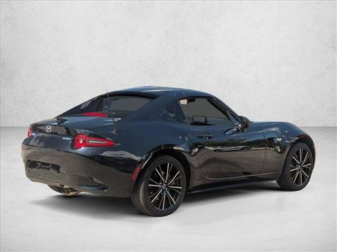 Used 2025 MAZDA MX-5 Miata RF Grand Touring RWD image 5
