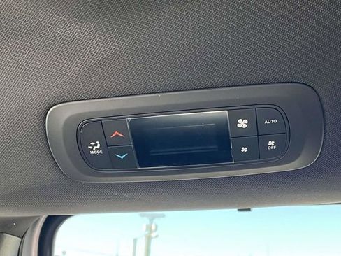 New 2026 Chrysler Voyager LX image 15