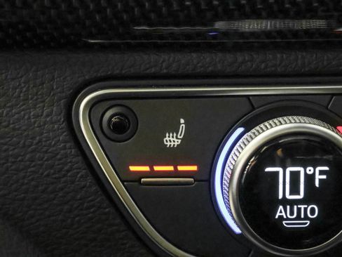 Used 2022 Audi SQ5 Premium Plus w/ Premium Plus Package image 32