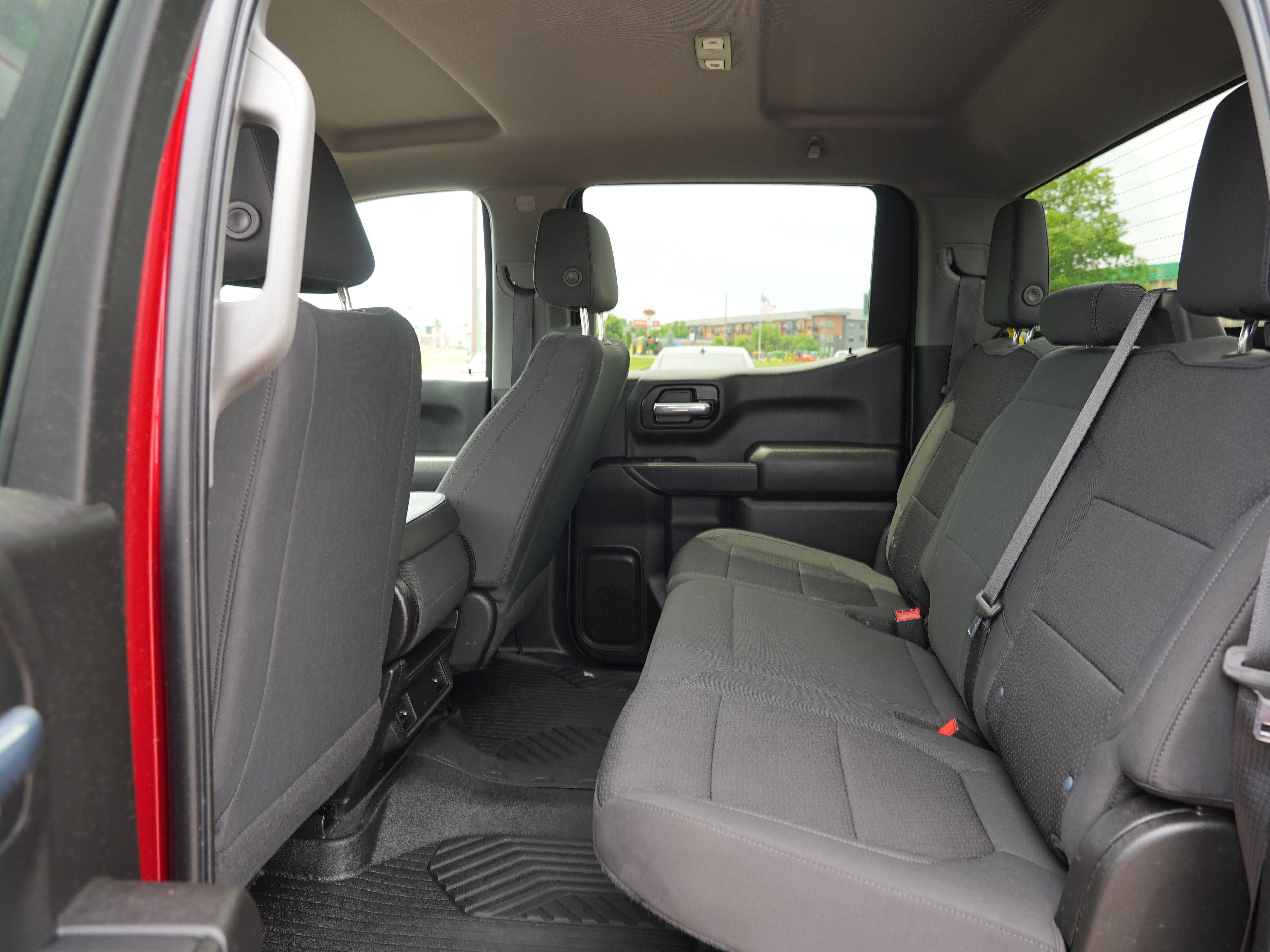 Used 2021 Chevrolet Silverado 1500 Custom Trail Boss w/ LPO, Dark Essentials Package AWD/4WD image 18
