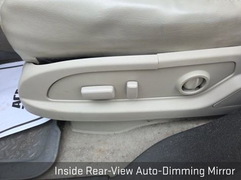 Used 2012 GMC Acadia SLT image 37