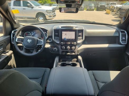 New 2026 RAM 1500 Express AWD/4WD image 6