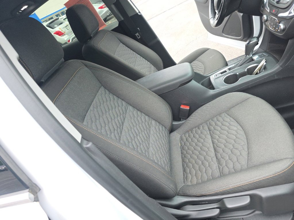 Used 2020 Chevrolet Equinox LT AWD/4WD image 26