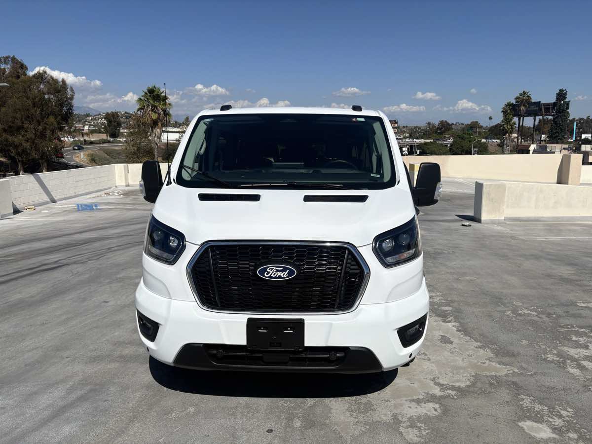 Used 2026 Ford Transit 350 XLT RWD image 3