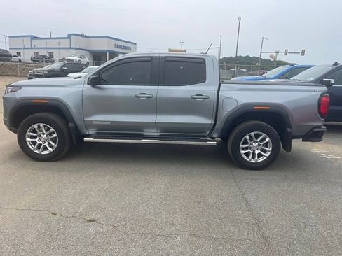 Used 2023 GMC Canyon Elevation w/ Elevation Premium Package AWD/4WD image 5