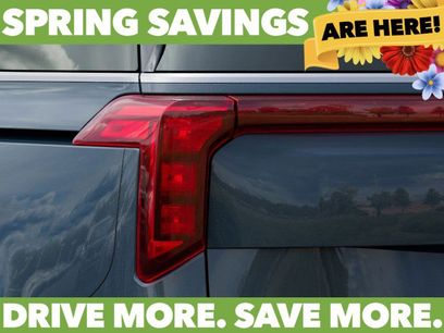 New 2026 Kia Carnival SX